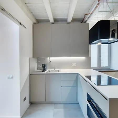 Apartment Land Here Apartment In A City Center *