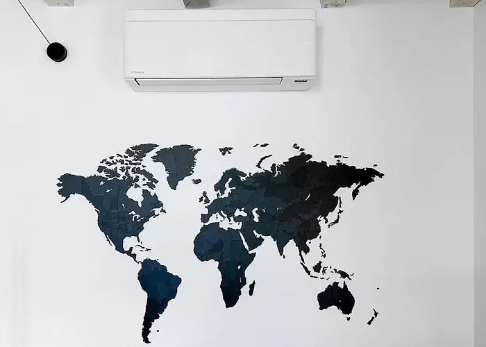 Land Here In A Center Lejlighed