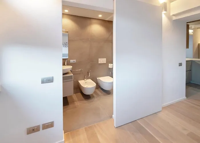 Land Here In A Center Бергамо