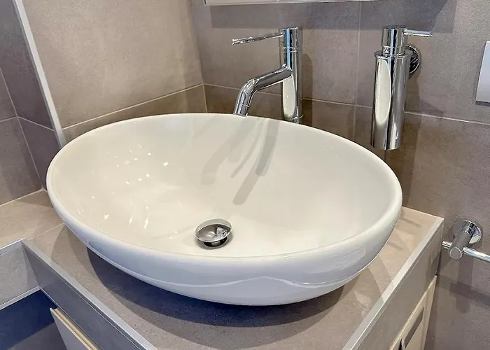 Апартаменти Land Here In A Center *